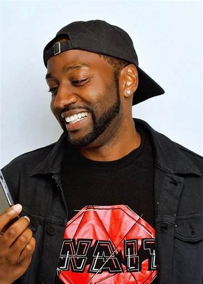 Destorm Power: Girlfriend, Net Worth, Tattoos, Smoking & Body Facts