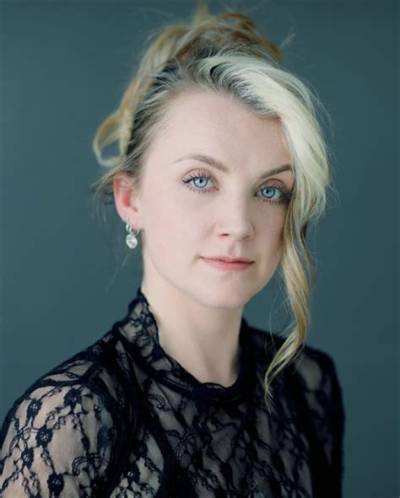 Did Evanna Lynch Play Luna Lovegood? Who Is the Weird Girl in Harry Potter?