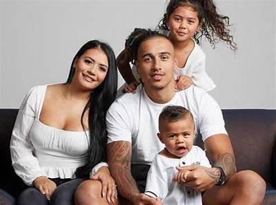 Did Sean Wainui Have a Secret Baby with Teagz Teagan? Cheating Allegations and Wife