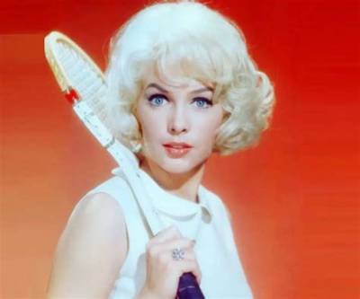 Did Stella Stevens Have Any Children? Is Andrew Stevens Stella Stevens Son?