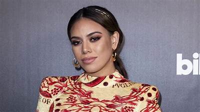 Dinah Jane’s Net Worth, Biography, Career, Awards, Fact and Life Story