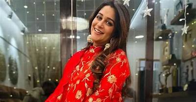 Dipika Kakar Height, Weight, Net Worth, Age, Birthday, Wikipedia, Who, Nationality, Biography