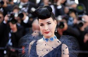 Dita Von Teese – Age, Net Worth & Personal Life of Marilyn Manson’s Ex-Wife