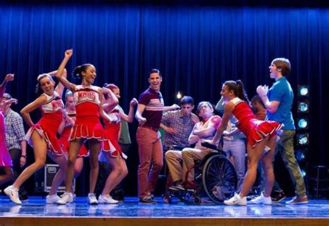 Do the Actors on Glee Actually Sing