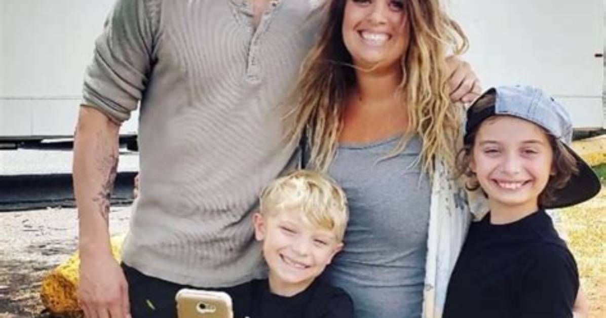 Does Charlie Hunnam Have Kids? Details to Know About the Actor