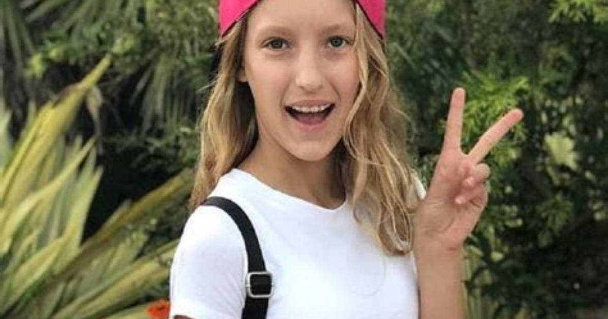 Does Karina Kurzawa Have Cancer? Famous Canadian Streamer and Youtuber Karina Calor Haircut and Family Details