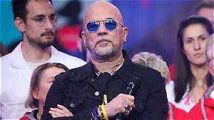 Does Pascal Obispo Have a Lung Cancer? Wife Julie Obispo and Family