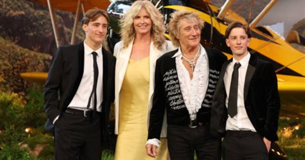 Does Rod Stewart Have a Son? How Old Is Rod Stewart’s Youngest Child? Does Rod Stewart Have a Daughter?