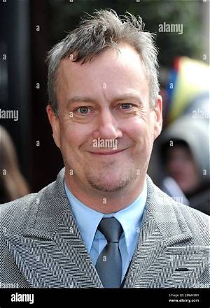 Does Stephen Tompkinson Have Cancer – Details About His Health and Illness