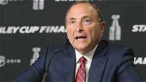Does the Nhl Commissioner Gary Bettman Have Parkinsons, Why Does He Shake?