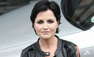 Dolores O’ Riordan Height, Weight, Net Worth, Age, Birthday, Wikipedia, Who, Nationality, Biography