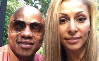 Donell Jones Is Married to Wife: Jasmine Jones.