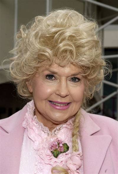 Donna Douglas’s Biography, Fact, Career, Awards, Net Worth & Life Story