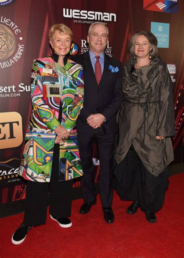 Donna Macmillan’s Net Worth, Biography, Fact, Career, Awards and Life Story