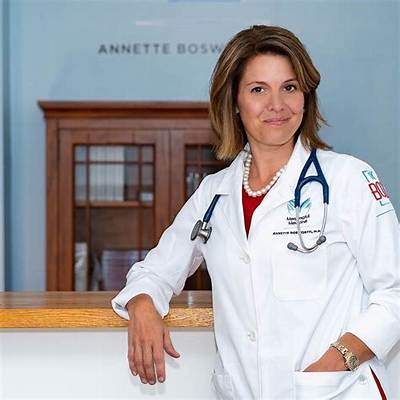Dr Annette Bosworth Wikipedia and Age: Who Is Her Husband?