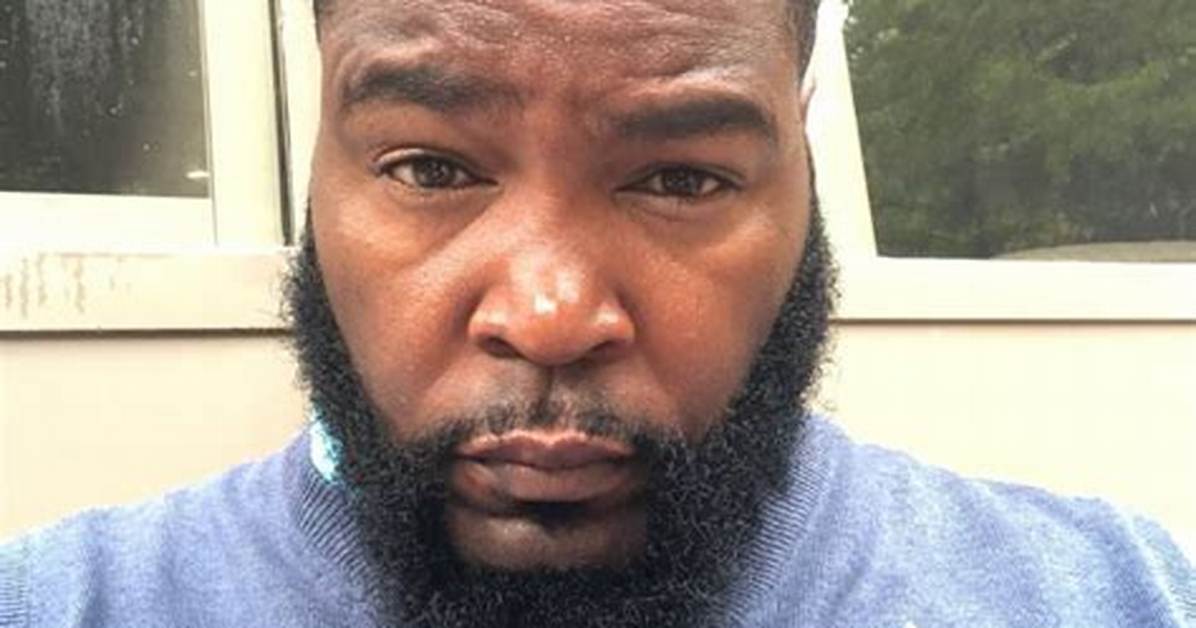 Dr. Umar Johnson Bio-Wiki, Age, Wife, Kobe Bryant, Degrees, Net Worth, Book, and Podcast.