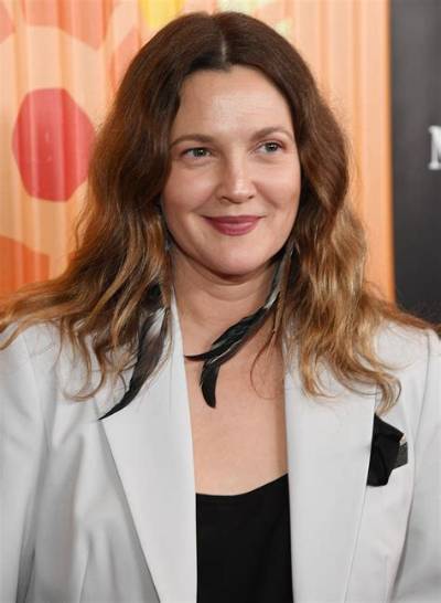 Drew Barrymore Biography, Family, Career, Husband, Heritage, Net Worth