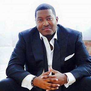 E Dewey Smith Bio, Wiki, Age, Height, Wife, Family, Pastor and Net Worth