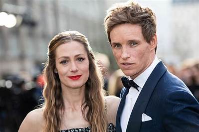 Eddie Redmayne Wife: Hannah Bagshawe Age, Net Worth, Wiki, Height, Birthday, Wedding Dress, Movies, School