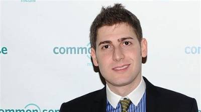 Eduardo Saverin Biography; Education, Career and Net Worth