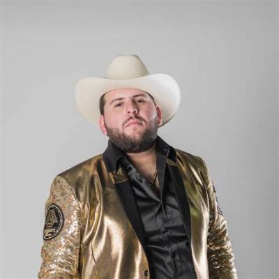 El Fantasma Bio, Wiki, Age, Family, Wife, Music, Albums and Net Worth
