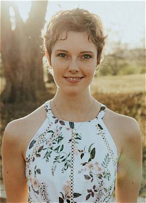 Elani Dekker Age, How Old Is Silverton Siege Actress?