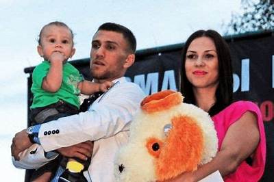 Elena Lomachenko: Vasyl Lomachenko’s Wife, Age, Instagram, Wiki and Family Facts