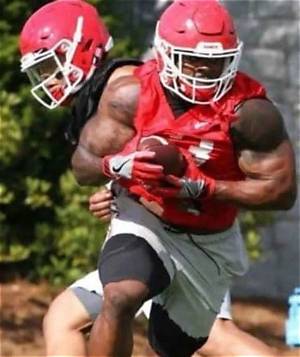 Elijah Esaias Holyfield Height, Weight, Net Worth, Age, Birthday, Wikipedia, Who, Nationality, Biography