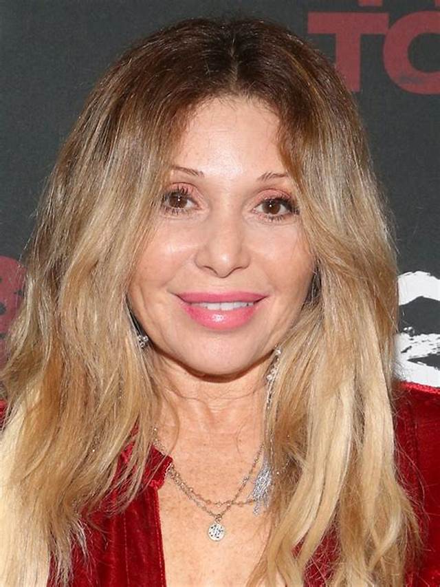 Elizabeth Daily Biography, Age, Friends, Characters, Movies, Tv Shows and Net Worth