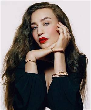 Elizabeth Jagger Bio: Marriage, Family & Net Worth