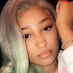 Ella Bandz Bio, Wiki, Age, Birthday, Height, Parents, Boyfriend, Before and After, Lashes, Scammer, Net Worth and Instagram