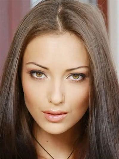 Elle Rose (Model) Wiki, Biography, Age, Height, Weight, Boyfriend, Net Worth, Children, Family, Facts