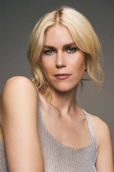 Ellyn Jameson Age, Height, Wikipedia, Age, Biography Boyfriend, Instagram, Bio