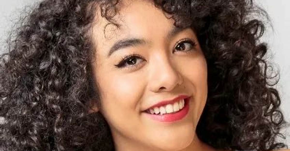 Elyfer Torres Height, Weight, Net Worth, Age, Birthday, Wikipedia, Who, Nationality, Biography