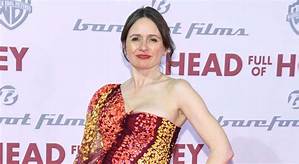 Emily Mortimer’s Net Worth, Biography, Career, Awards, Fact and Life Story