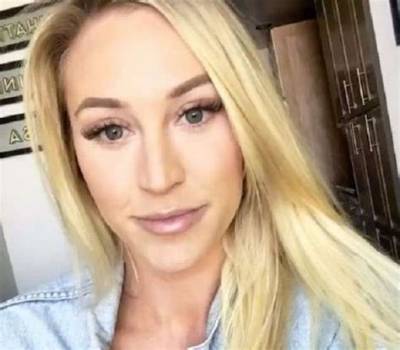Emily Wilkinson Height, Weight, Net Worth, Age, Birthday, Wikipedia, Who, Instagram, Biography