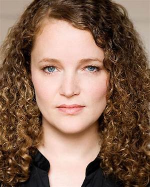 Emma Cunniffe: 10 Facts on Roadkill Actress