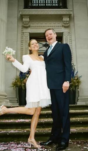 Emma Greenwell and Husband Alex Lloyd Baker Had a Intimate Wedding