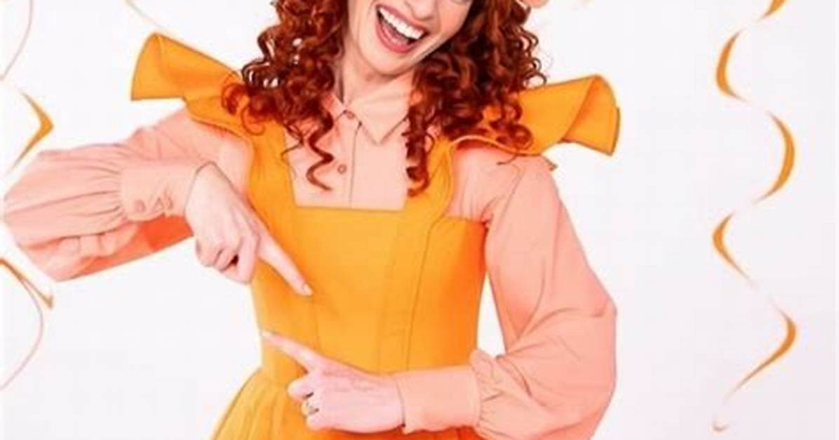 Emma Watkins Bio, Wiki, Age, Height, Husband, Parents, Sister, Wiggles and Net Worth
