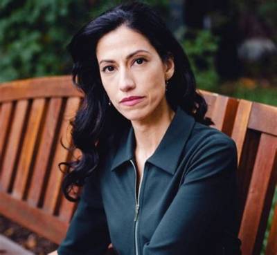 Ency Abedin Bio, Wiki, Age, Family, Boyfriend, the Bachelor and Net Worth