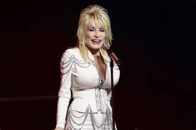 Everything About Dolly Parton’s Career Achievements, Net Worth, and Family