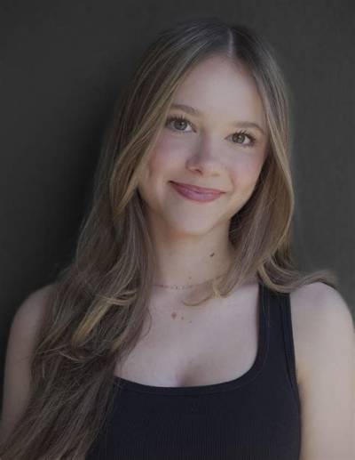 Everything to Know About Actress Juliette Hawk’s Age and Parents