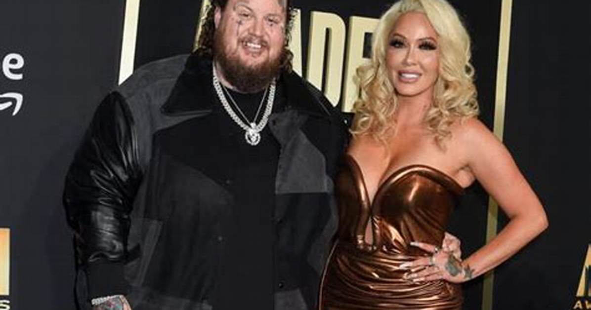 Everything We Know About Bunnie Deford (Bunnie Xo) – Jelly Roll Wife Before and After Plastic Surgery Pictures