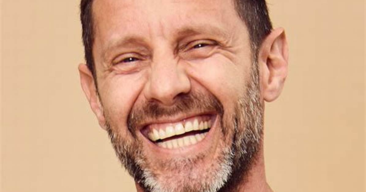 Exploring Omri Katz Early Start & Retirement from Acting and Why Fans Think He Is Gay