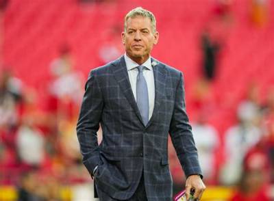 Fact Check: Is Troy Aikman Gay? Everything on His Salary and More
