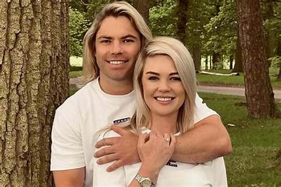 Faf De Klerk Wife: Who Is Mine Van Niekerk?
