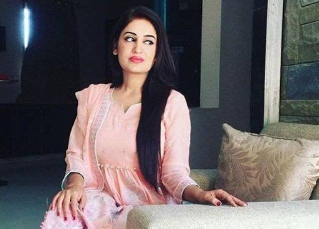 Farah Yousaf Height, Weight, Net Worth, Age, Birthday, Wikipedia, Who, Instagram, Biography