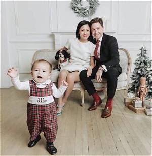 Father: Who Is Jonathan Morris Wife? Everything on His Net Worth and More