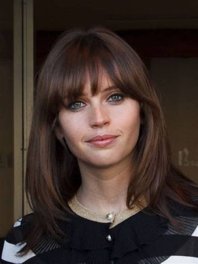 Felicity Jones (Actress) Wiki, Bio, Age, Height, Weight, Married, Husband, Net Worth, Career, Facts