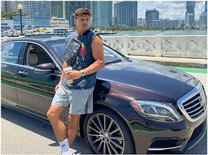 Fessy Shafaat Bio, Wiki, Age, Family, Boyfriend, Big Brother, Tv Shows and Net Worth